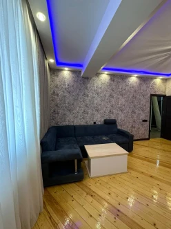 Satılır yeni tikili 2 otaqlı 56 m², İnşaatçılar m.-20