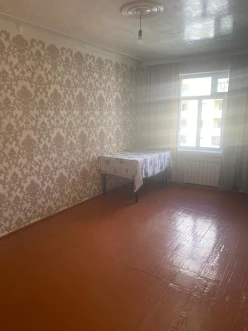 Satılır köhnə tikili 2 otaqlı 70 m², Əhmədli m.-4