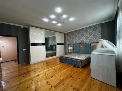 Satılır ev/villa 5 otaqlı 280 m², Qaraçuxur q.-10