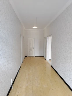 Satılır ev/villa 3 otaqlı 144 m², Binə q.-14