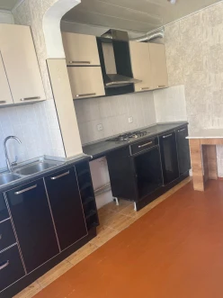 Satılır köhnə tikili 2 otaqlı 70 m², Əhmədli m.-2