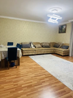 Satılır köhnə tikili 3 otaqlı 75 m², Həzi Aslanov m.-5