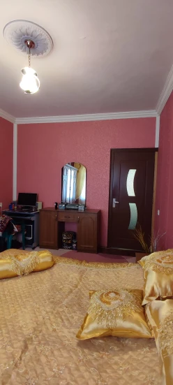 Satılır köhnə tikili 3 otaqlı 80 m², Hövsan q.-9