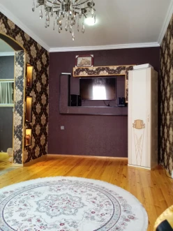 Satılır ev/villa 3 otaqlı 70 m², Azadlıq prospekti m.-6