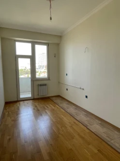 Satılır yeni tikili 2 otaqlı 65 m², Avtovağzal m.-7