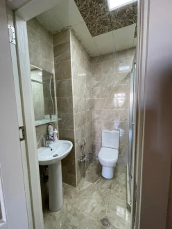 Satılır yeni tikili 2 otaqlı 65 m², Avtovağzal m.-10