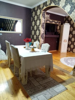 Satılır ev/villa 3 otaqlı 70 m², Azadlıq prospekti m.-5