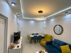 Satılır köhnə tikili 2 otaqlı 48 m², Memar Əcəmi m.-2