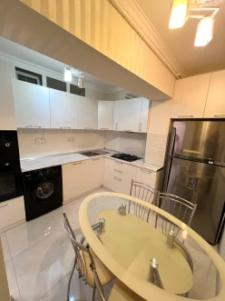 İcarə köhnə tikili 3 otaqlı 70 m²,  İnşaatçılar m.-22