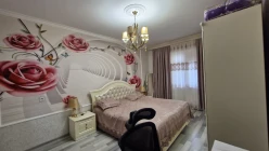Satılır köhnə tikili 3 otaqlı 65 m²,  İnşaatçılar m.-5