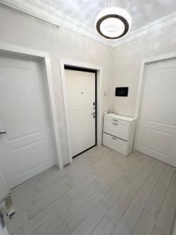 İcarə köhnə tikili 3 otaqlı 70 m²,  İnşaatçılar m.-19