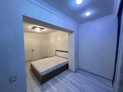 İcarə köhnə tikili 3 otaqlı 70 m²,  İnşaatçılar m.-6