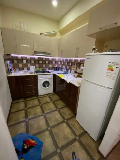 Satılır yeni tikili 2 otaqlı 78 m², İnşaatçılar m.-6