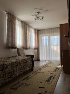 İcarə köhnə tikili 3 otaqlı 120 m², İçəri Şəhər m.-5