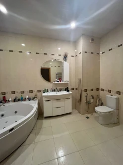 Satılır yeni tikili 3 otaqlı 165 m²,  Nərimanov-15