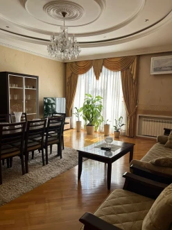 Satılır yeni tikili 3 otaqlı 165 m²,  Nərimanov-3