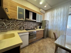 İcarə yeni tikili 3 otaqlı 100 m²,  Yasamal-9