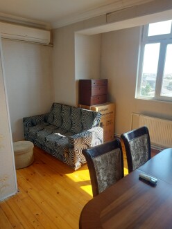 Satılır köhnə tikili 2 otaqlı 62 m²,  Əhmədli m.-2