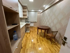 {"az": "İcarə yeni tikili 3 otaqlı 120 m², İnşaatçılar m.", "en": "Rent new building 3 rooms 120 m²,  Insaatchilar m.", "ru": "Аренда Новое здание 3 Комнаты 120 m²,  Иншаатчылар м."}-6