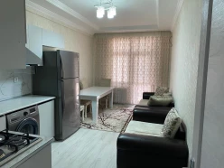 İcarə yeni tikili 2 otaqlı 70 m²,  İnşaatçılar m.-5