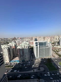 Satılır yeni tikili 3 otaqlı 145 m², İnşaatçılar m.-3