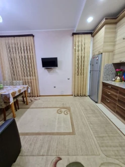 Satılır yeni tikili 3 otaqlı 116 m², İnşaatçılar m.-7 Satılır yeni tikili 3 otaqlı 116 m², İnşaatçılar m.-7