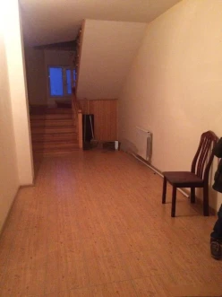 İcarə köhnə tikili 4 otaqlı 190 m², Azadlıq prospekti m.-12 İcarə köhnə tikili 4 otaqlı 190 m², Azadlıq prospekti m.-12