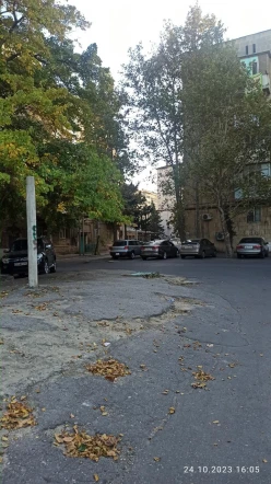 Satılır qaraj 27 m², Nəriman Nərimanov m.-9 Satılır qaraj 27 m², Nəriman Nərimanov m.-9