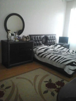 İcarə köhnə tikili 4 otaqlı 190 m², Azadlıq prospekti m.-2 İcarə köhnə tikili 4 otaqlı 190 m², Azadlıq prospekti m.-2