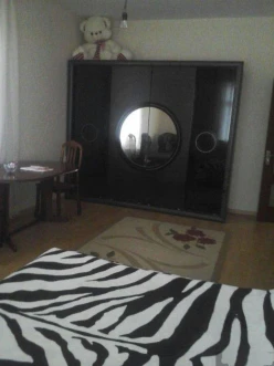 İcarə köhnə tikili 4 otaqlı 190 m², Azadlıq prospekti m.-3 İcarə köhnə tikili 4 otaqlı 190 m², Azadlıq prospekti m.-3