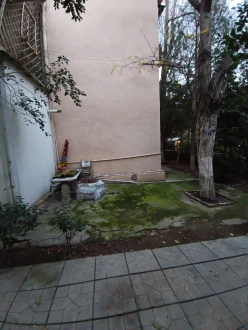 Satılır yeni tikili 3 otaqlı 100 m², 28 May m.-4 Satılır yeni tikili 3 otaqlı 100 m², 28 May m.-4