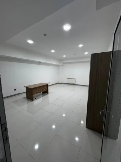 İcarə ofis 1 otaqlı 40 m²,  Gənclik m.-3