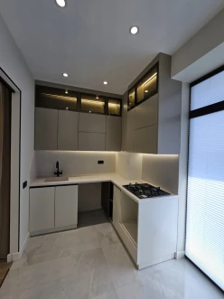Satılır yeni tikili 3 otaqlı 103 m², Yasamal-4 Satılır yeni tikili 3 otaqlı 103 m², Yasamal-4