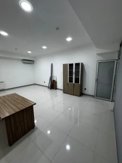İcarə ofis 1 otaqlı 40 m²,  Gənclik m.-2