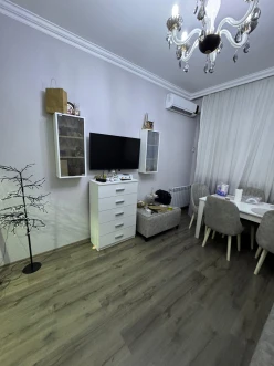 Satılır yeni tikili 2 otaqlı 50 m²,  Yasamal-10