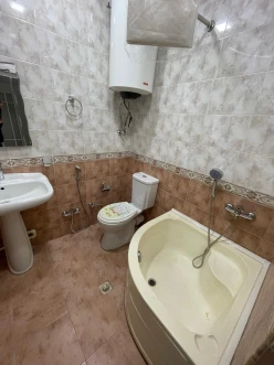 Satılır yeni tikili 3 otaqlı 110 m²,  Elmlər Akademiyası m.-16