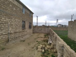 Satılır ev/villa 8 otaqlı 200 m², Qala q-6 Satılır ev/villa 8 otaqlı 200 m², Qala q-6