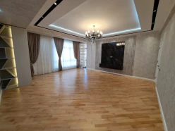 Satılır yeni tikili 3 otaqlı 138 m², Həzi Aslanov m.-3