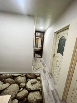 Satılır köhnə tikili 4 otaqlı 110 m², İnşaatçılar m.-13