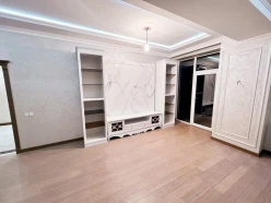 Satılır yeni tikili 3 otaqlı 131 m², Qara Qarayev m.-2