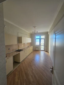 Satılır yeni tikili 3 otaqlı 125 m²,  İçəri Şəhər m.-9