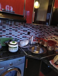 Satılır köhnə tikili 2 otaqlı 47 m²,  Neftçilər m.-3