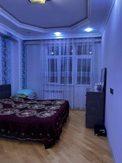 Satılır yeni tikili 2 otaqlı 58 m², İnşaatçılar m.-18