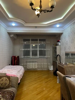 Satılır yeni tikili 2 otaqlı 58 m², İnşaatçılar m.-5