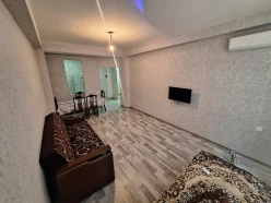 Satılır yeni tikili 2 otaqlı 68 m², İnşaatçılar m.-20