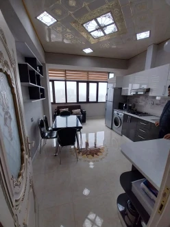 Satılır yeni tikili 3 otaqlı 135 m², Memar Əcəmi m.-12 Satılır yeni tikili 3 otaqlı 135 m², Memar Əcəmi m.-12