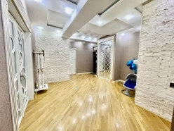 Satılır yeni tikili 3 otaqlı 131 m², Neftçilər m.-12