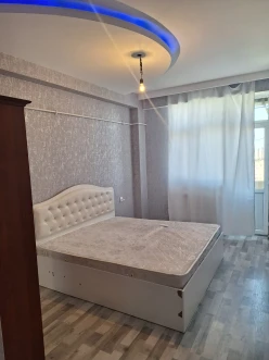 Satılır yeni tikili 2 otaqlı 68 m², İnşaatçılar m.-11