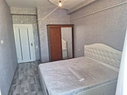 Satılır yeni tikili 2 otaqlı 68 m², İnşaatçılar m.-12