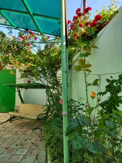 Satılır ev/villa 4 otaqlı 140 m², Azadlıq prospekti m.-18